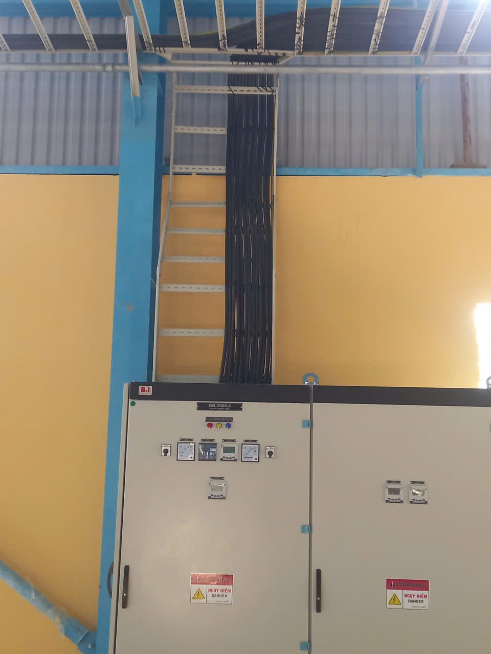 Thiết kế lắp đặt tủ điện công nghiệp 