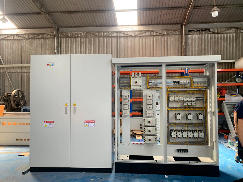 Môi trường lắp đặt quyết định loại tủ
